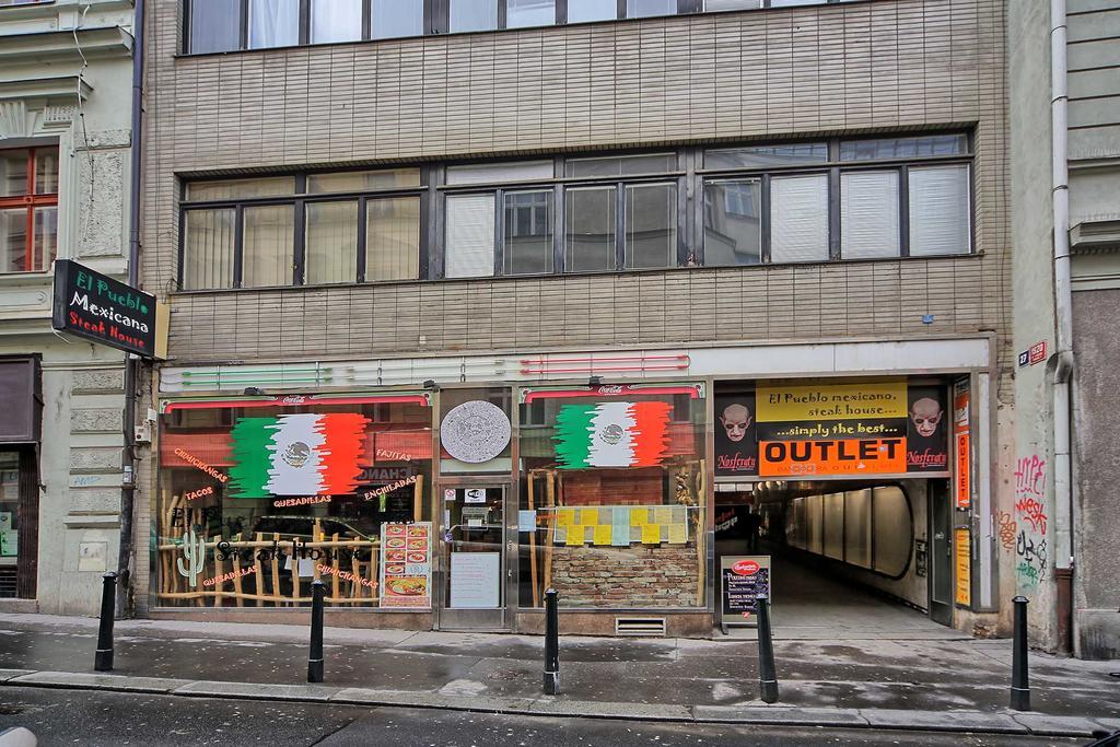 Apartments Ve Smeckach 27 布拉格 外观 照片