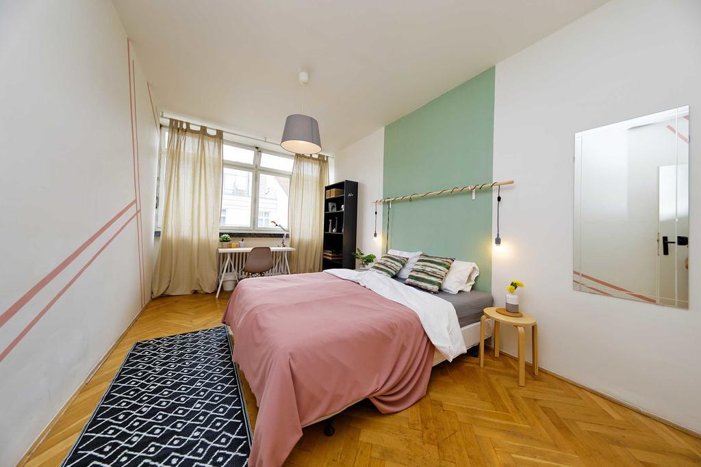 Apartments Ve Smeckach 27 布拉格 外观 照片