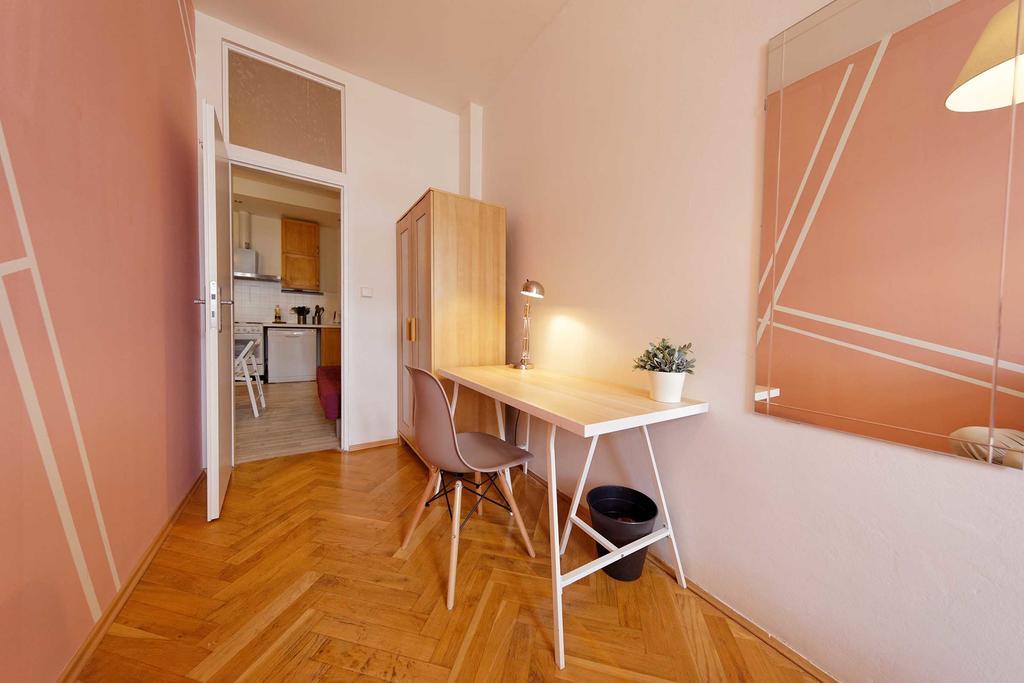Apartments Ve Smeckach 27 布拉格 外观 照片